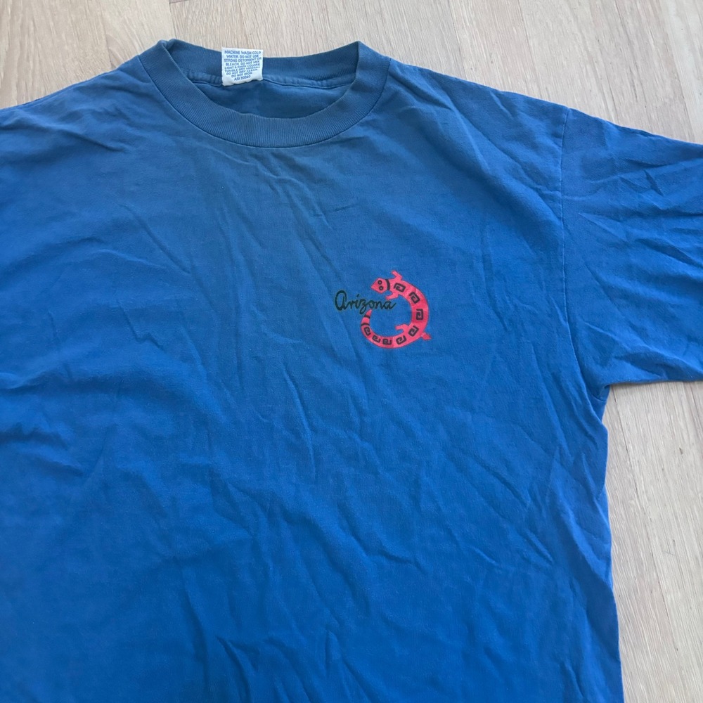 Superior Arizona T-Shirt Mens Large Blue Good Used Condition Vintage Lizard Tee